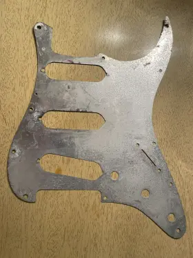 001-9699-000 FENDER Pickguard Shield Stratocasters
