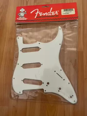 Fender 0091345000 Original Standard Stratocaster 11 Hole Guitar Pickguard Fender 0091345000 Original Standard Stratocaster 11 Hole Guitar Pickguard