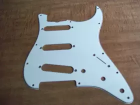 0094392049 FENDER Eggshell Stratocaster Pickguard #3