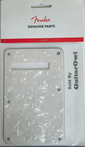 0991323000 FENDER Guitar Slot Backplate Bright Pearl Strat