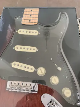 0992342506 FENDER Stratocaster Texas Wired Pickguard