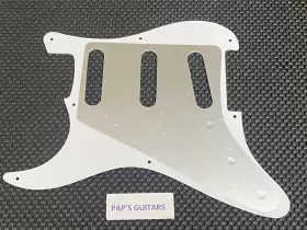 1980066 FENDER Stratocaster Snakeskin Print Pickguard #2