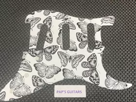 1980067 FENDER Stratocaster Butterfly Print Pickguard