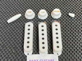 1980102 FENDER Covers Knobs