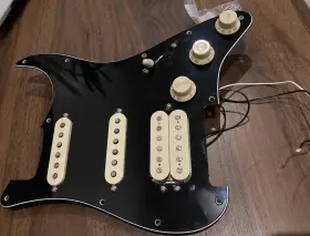 7729192000 FENDER Player Hss Pickguard 7729192000 FENDER Player Hss Pickguard