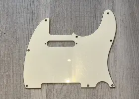 TC3-GB FENDER Pickguard Mim Telecaster Tele Standard Guitar