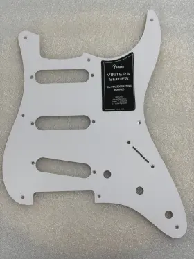 7715999000 FENDER VINTERA SERIES MODIFIED BAJA Strat Single