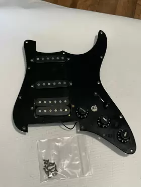 300ST KRAMER Korean Striker Stratocaster Pickguard Pickups