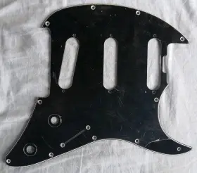 1698 MUSIC MAN Cutlasss Pickguard Cutlass
