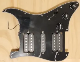 MX1318 MUSICLILY Hole Prewired Guitar Pickguard Set Strat