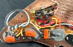 62ZS ROCKN GUITARS LLC CUSTOM SHOP Tortoise Strat Pickguard #3