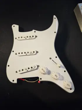 800315041183 SEYMOUR DUNCAN Jimi Hendrix Pickups Pickguard