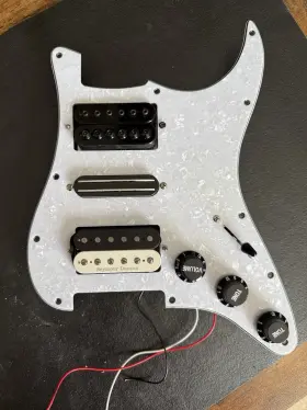 Seymour Duncan Sh-8n Loaded Pickguard Neck Tb-5 Bridge For Electric Guitar White