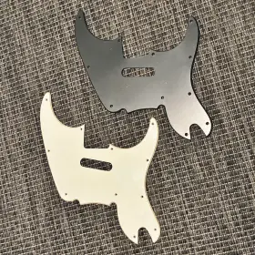 Squier Squ-5103 Ft51 By Fender Original Black And White Guitar Pickguards - 2004