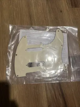 TEN-128 WD MUSIC Pickguard Fender Deluxe Nashville Tele Cream