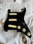 Warmouth Emg Set Strat Style 3-single Coil Pickup - Black Used. Fixed Price $249.99.